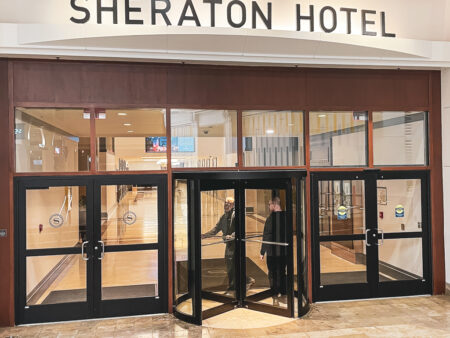 Sheraton Boston Hotel - Courtyard Burlington Williston - 1 Facade 02
