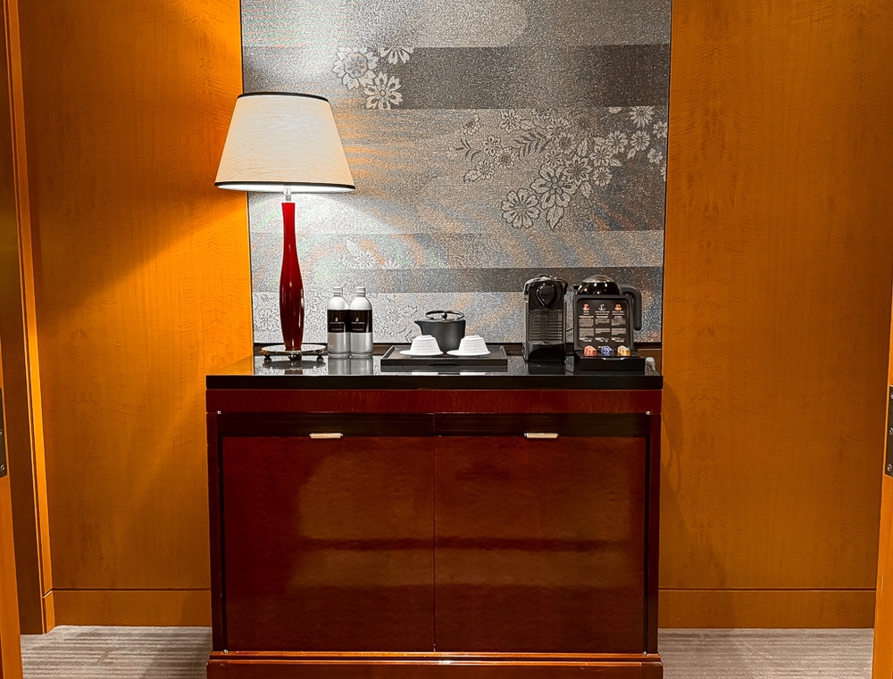The Ritz Carlton Tokyo Chambre cafetière 01