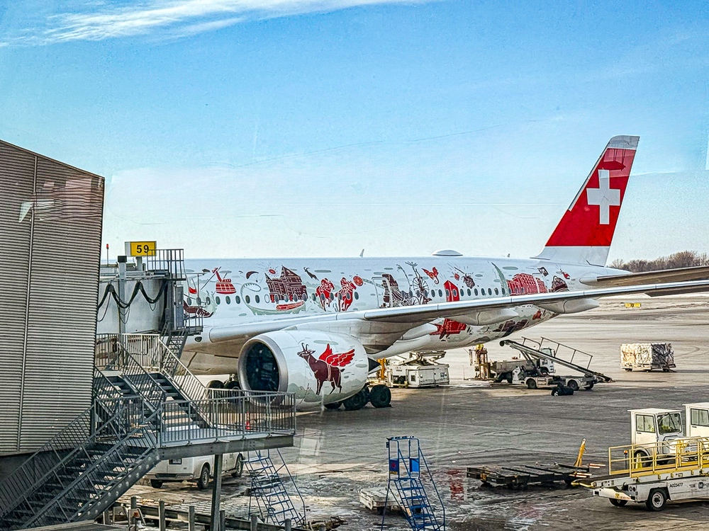 SWISS - A350 Senses - 1 A350 Lausage 01