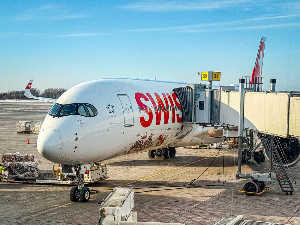 SWISS - A350 Senses - 1 A350 Lausage 03