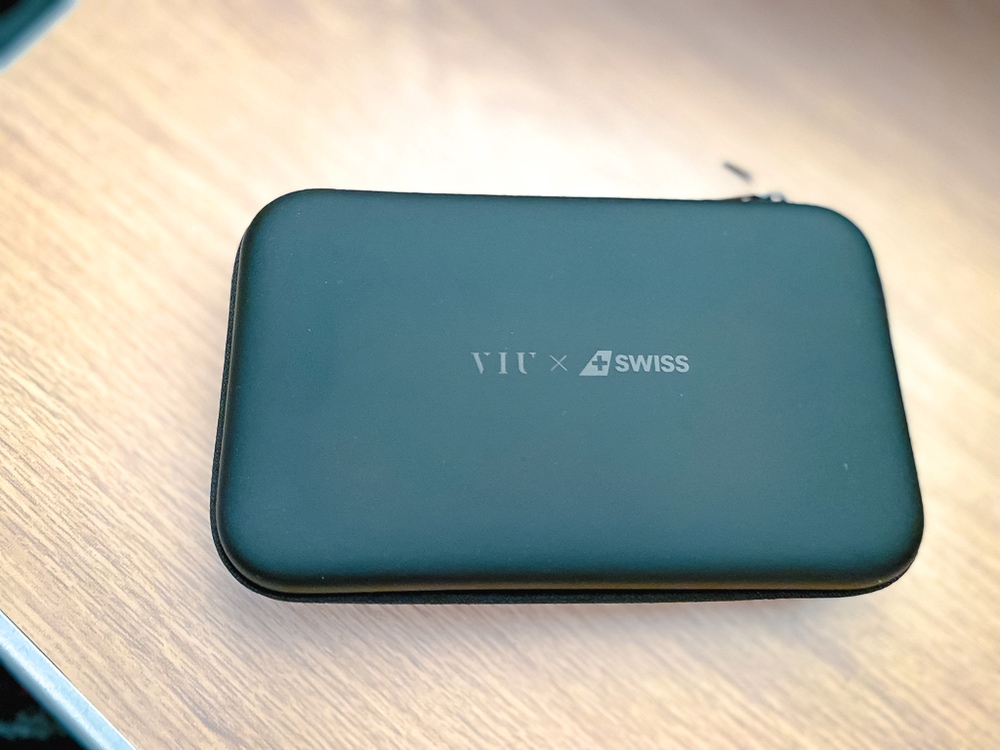 SWISS - A350 Senses - Business Class - Accessoires - 01