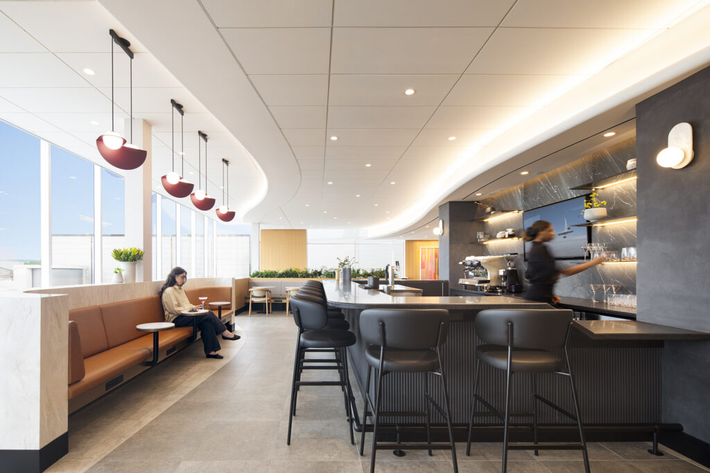 Air Canada Cafe YQB