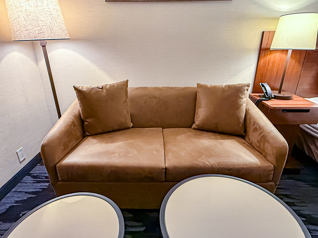 Sofa-lit de la chambre du Fairfield Inn Burlington Williston