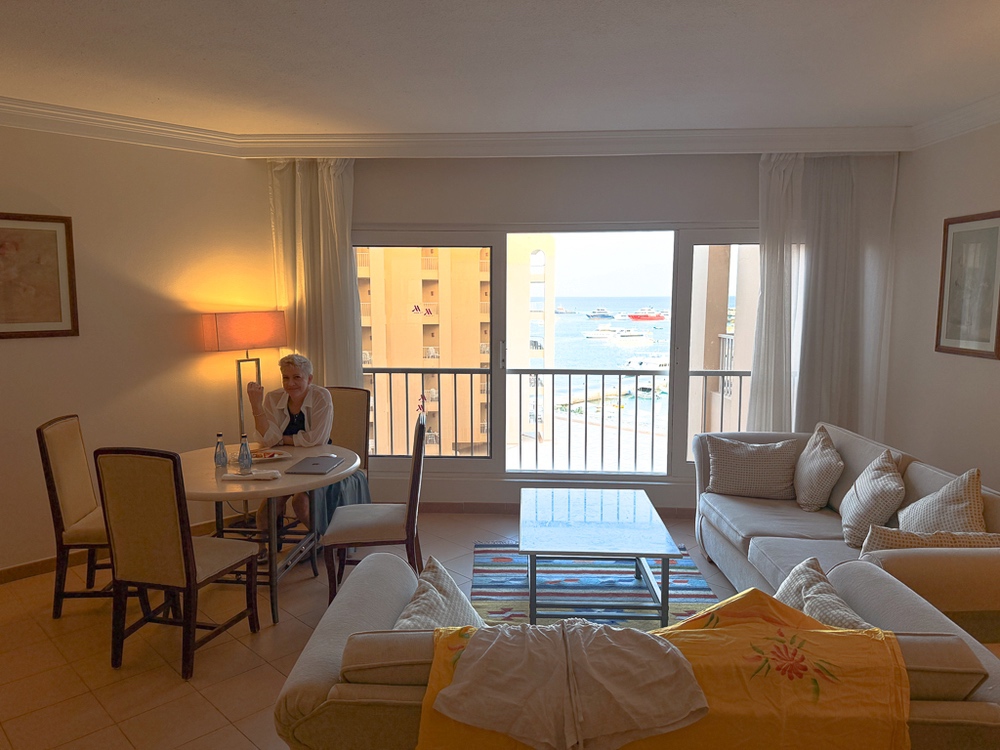 Hurghada Marriott Beach Resort - Suite - Salon 05