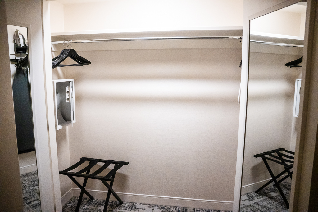 Placard, Chambre avec deux lits Queen au MGM Grand Las Vegas
