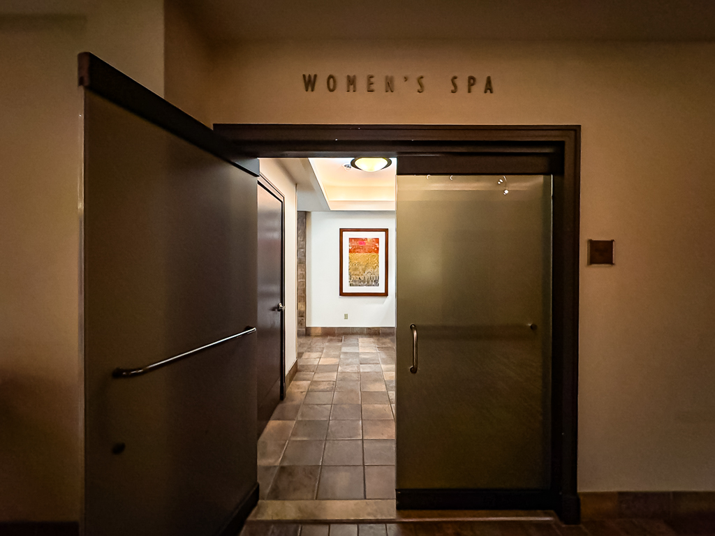 Porte d'entrée du Women's Spa au MGM Grand